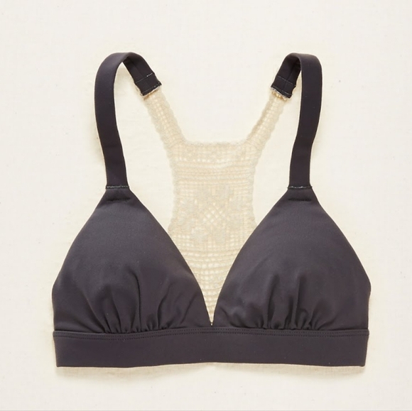 Aerie Gray Racerback Wireless Plunge Crochet Bikini Top Swimsuit Swim Beach - Picture 1 of 7